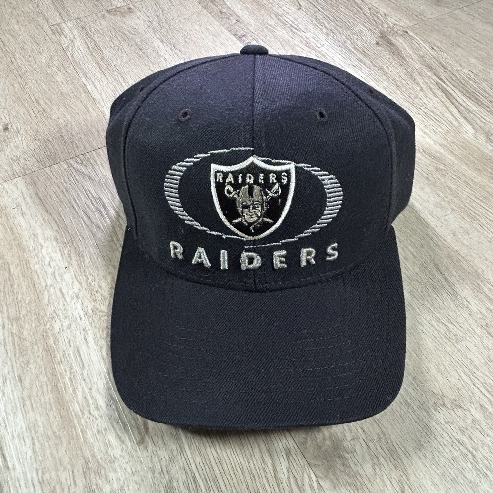 VTG Starter Oakland Raiders Strapback Hat NFL Football Black Wool Cap
